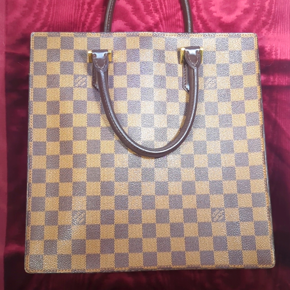 Louis Vuitton Venice Sac Plat PM
